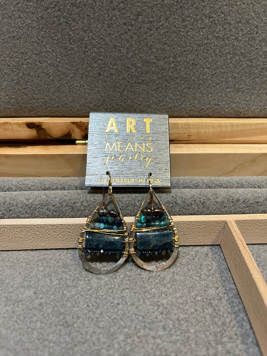 E83568 Apatite Array Earrings by Art by Any Means