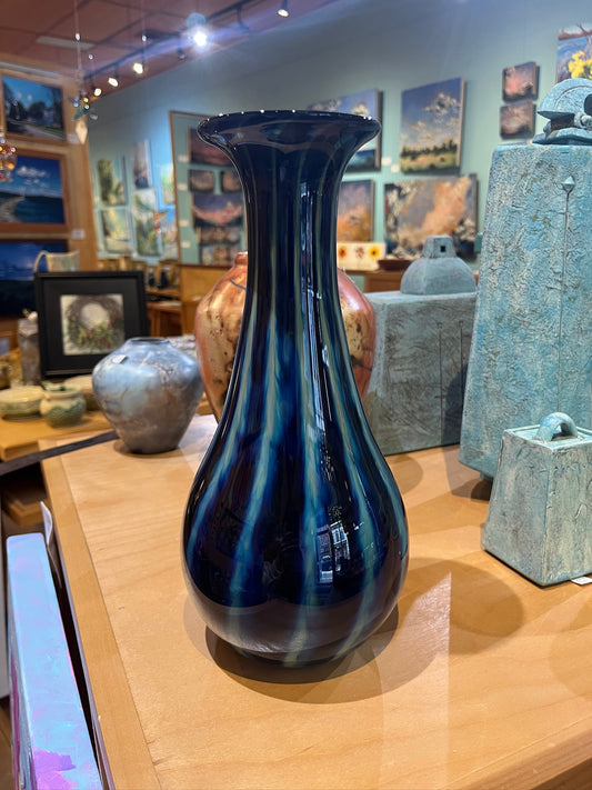 Teardrop Vase by Jake Pfeifer