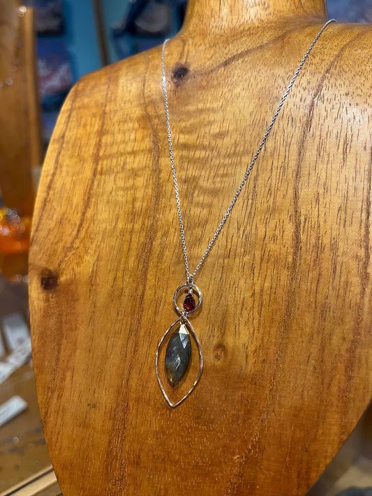 n8570 Ethereal Labradorite Pendant by Laura J