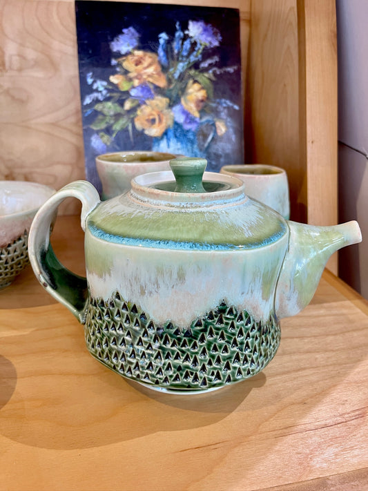 Teapot by Wendy Wrenn